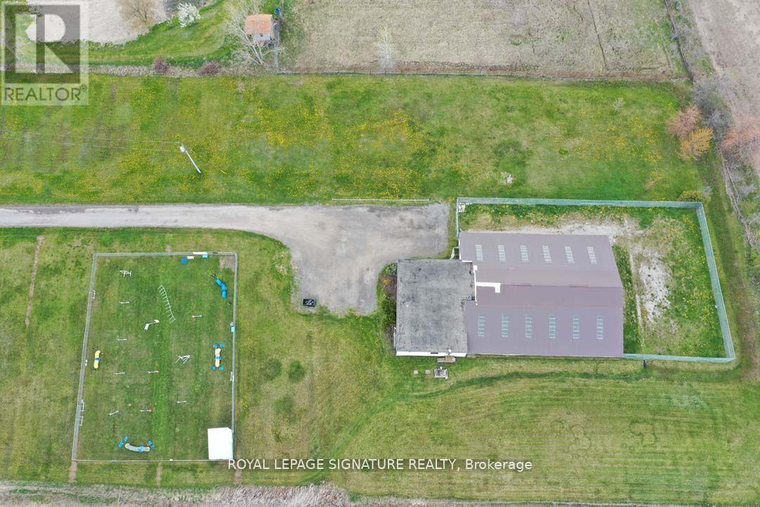 1093 Lower Base Line W, Milton, Ontario  L9E 0H6 - Photo 9 - W12460720