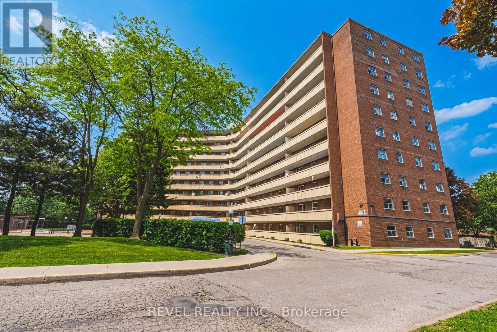 805 - 3577 DERRY ROAD E, Mississauga, Ontario