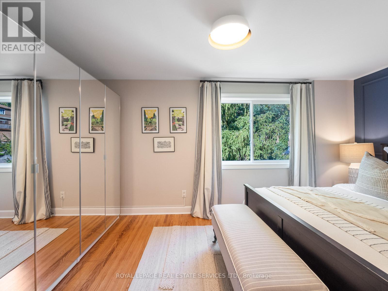 61 Skylark Road, Toronto, Ontario  M6S 4M5 - Photo 17 - W12460738