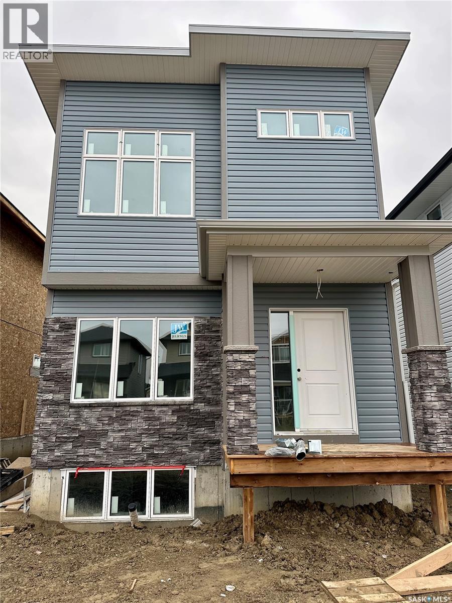 1404 Besnard Drive, Martensville, Saskatchewan  S0K 2T1 - Photo 2 - SK019944