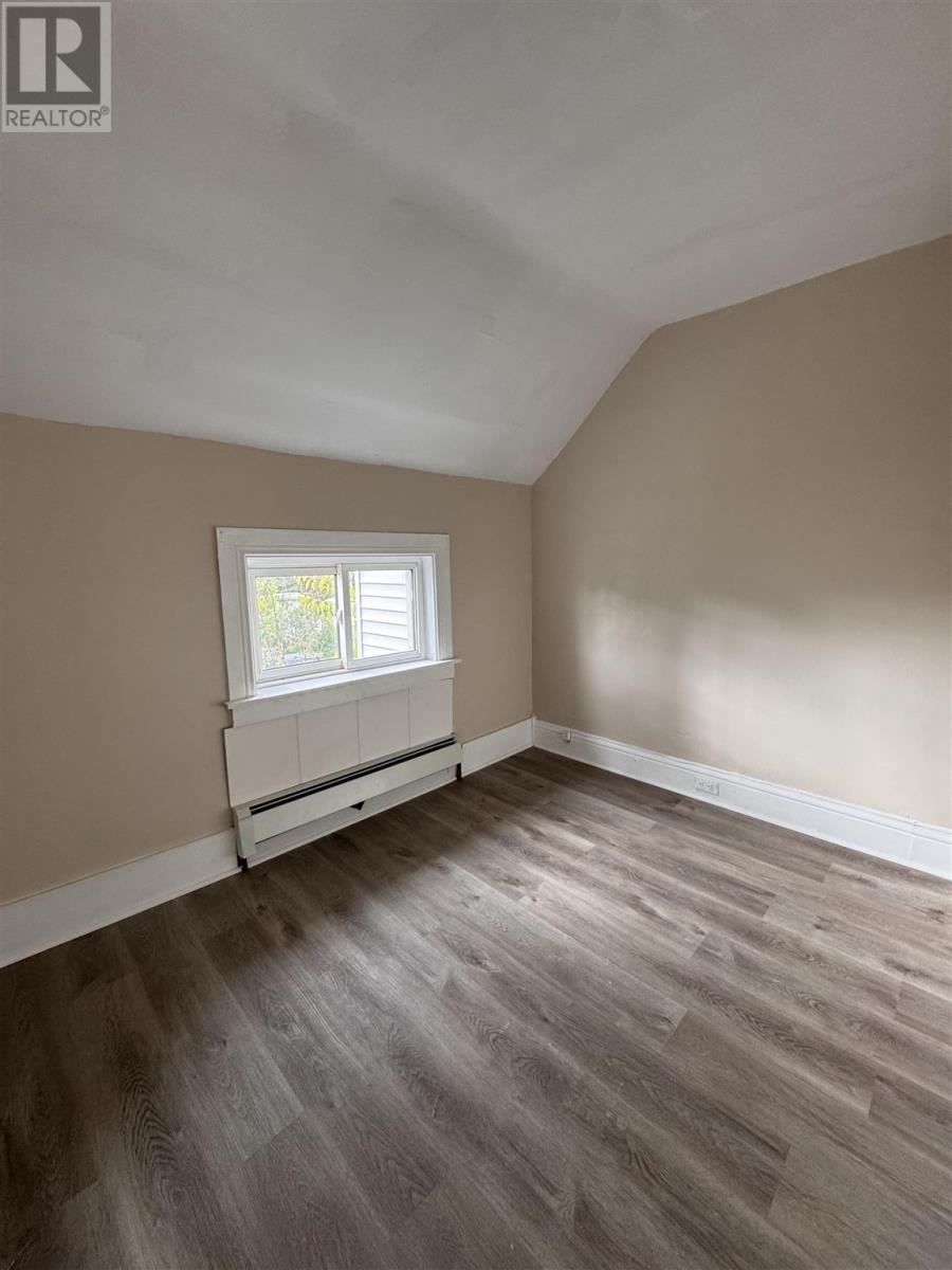 561 John St N, Sault Ste. Marie, Ontario  P6C 3K6 - Photo 11 - SM252743