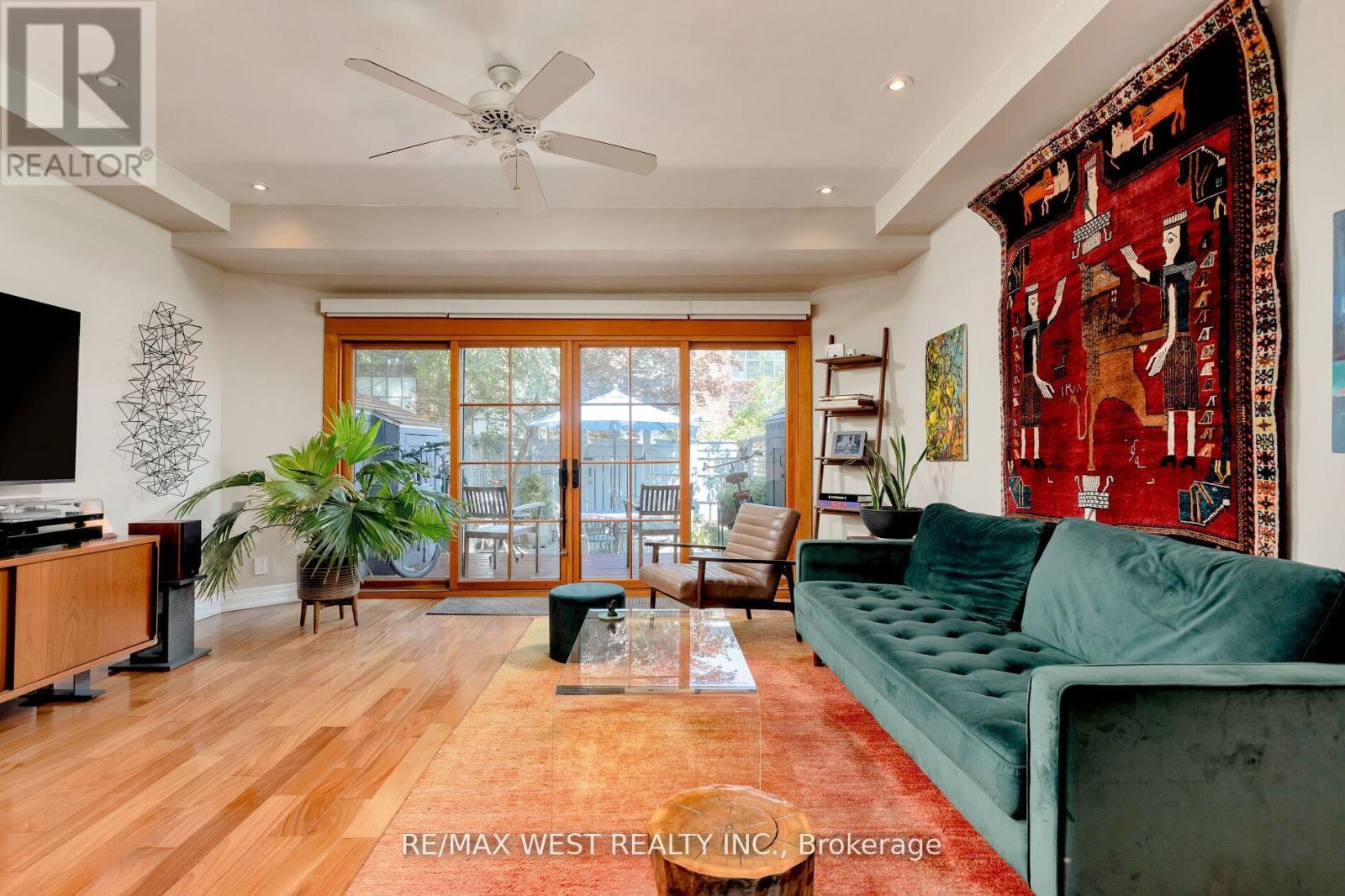 83 Gwynne Avenue, Toronto, Ontario  M6K 2C5 - Photo 16 - W12394294