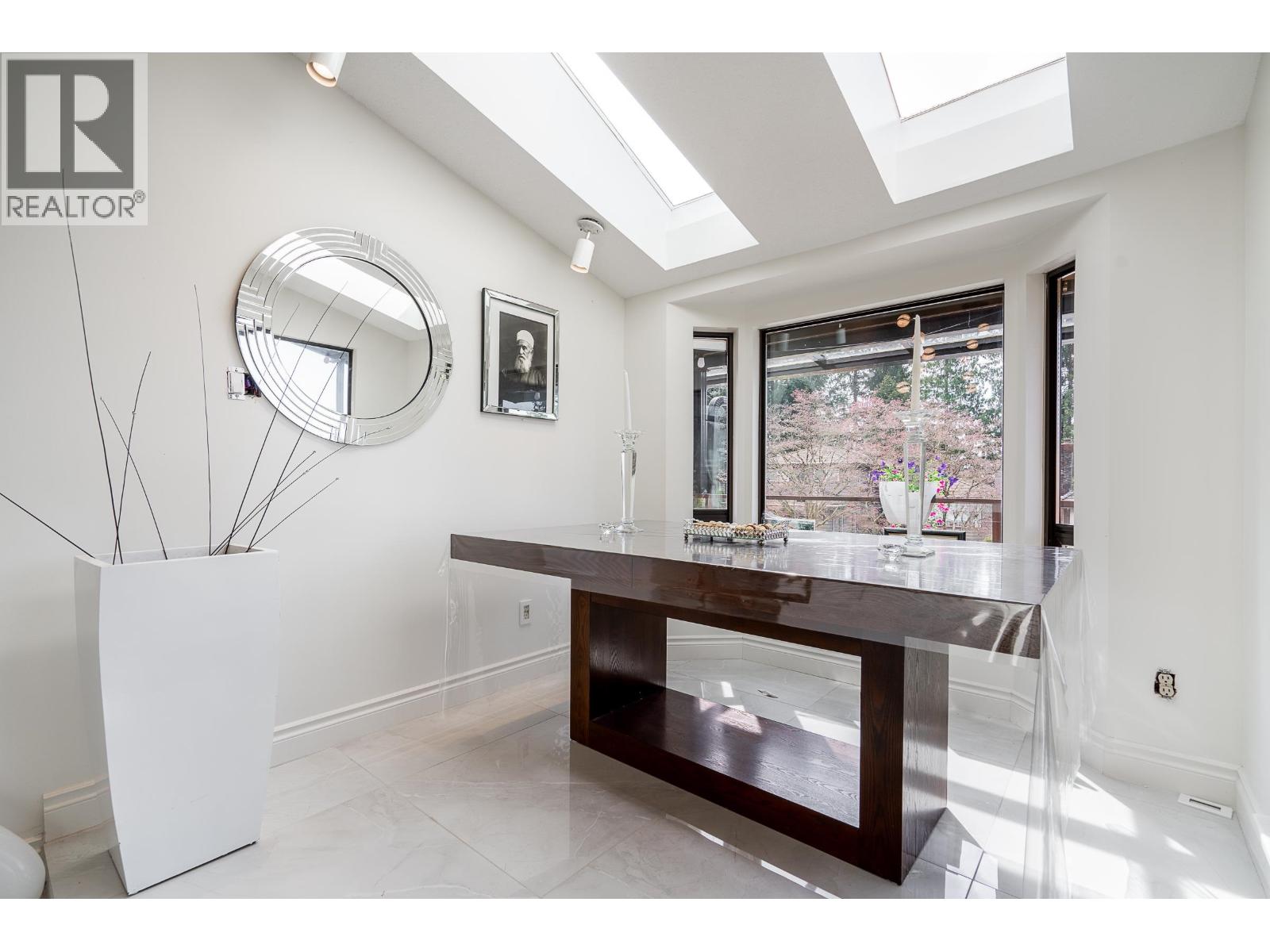 2940 Dresden Way, North Vancouver, British Columbia  V7H 1P6 - Photo 8 - R3057890