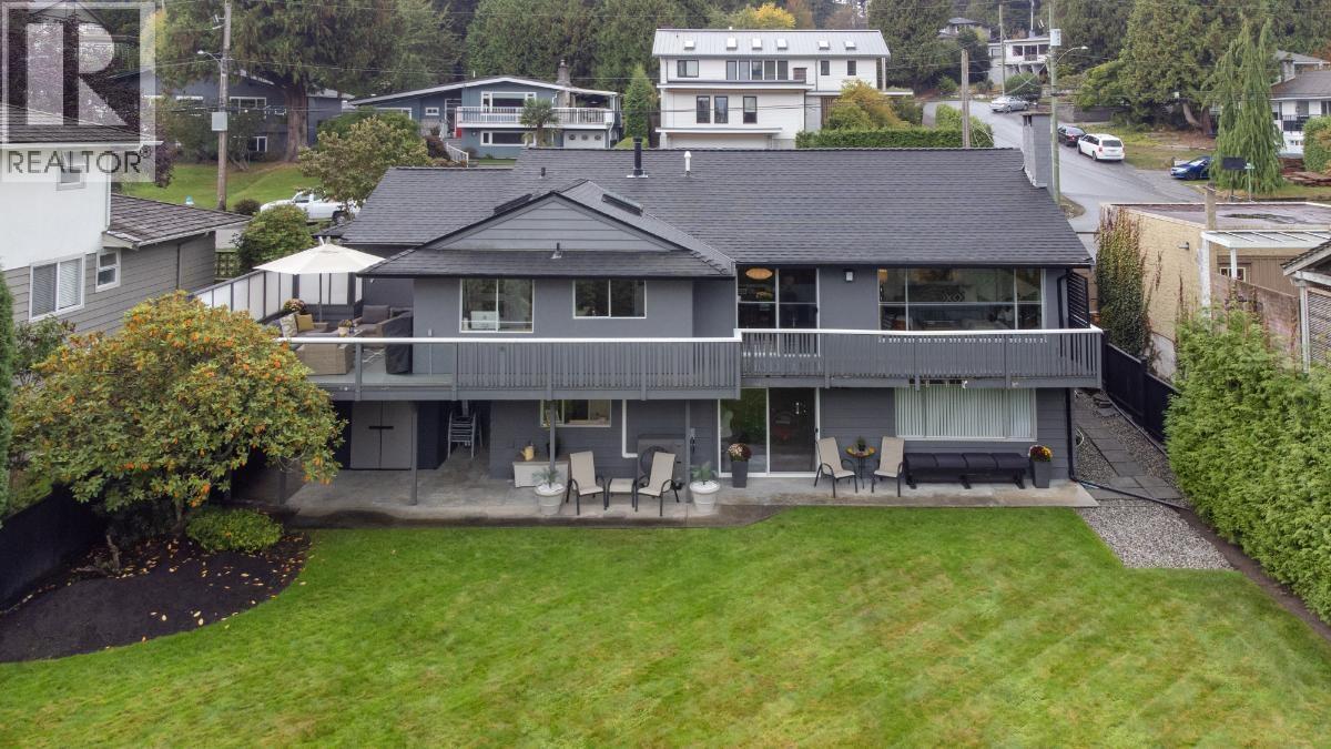 1038 Bayview Drive, Delta, British Columbia  V4M 2R7 - Photo 2 - R3057918