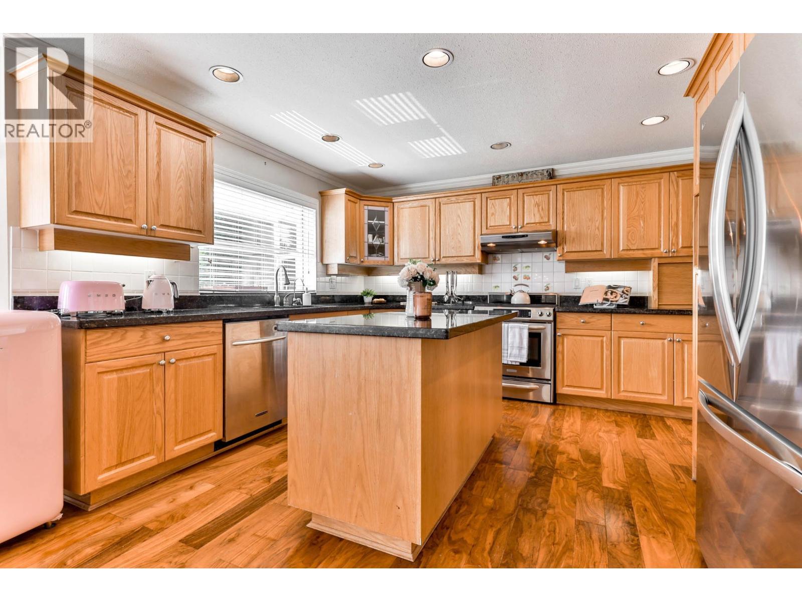 1831 Walnut Crescent, Coquitlam, British Columbia  V3J 7T4 - Photo 13 - R3053687