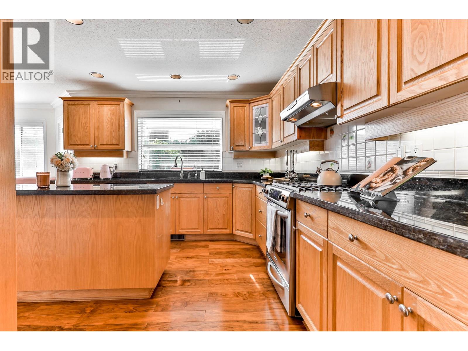 1831 Walnut Crescent, Coquitlam, British Columbia  V3J 7T4 - Photo 14 - R3053687