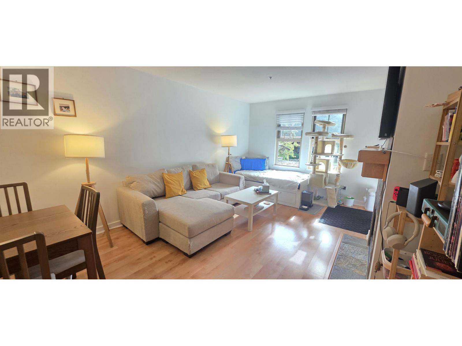 201 15 Smokey Smith Place, New Westminster, British Columbia  V3L 5V7 - Photo 6 - R3057370