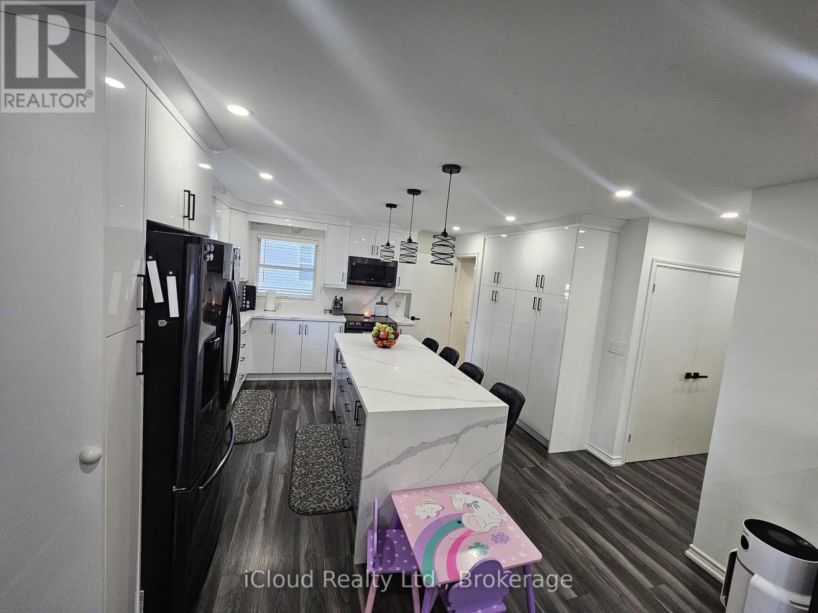 312 William St Street N, Shelburne, Ontario  L9V 3A7 - Photo 7 - X12417352