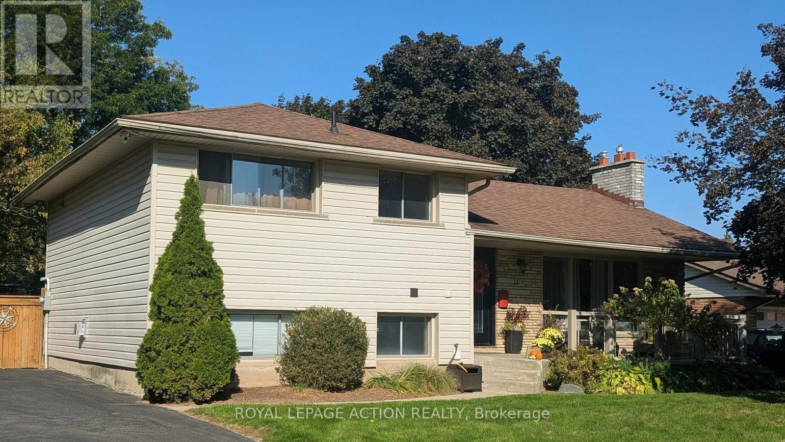 14 MEADOW ROAD, Brantford, Ontario