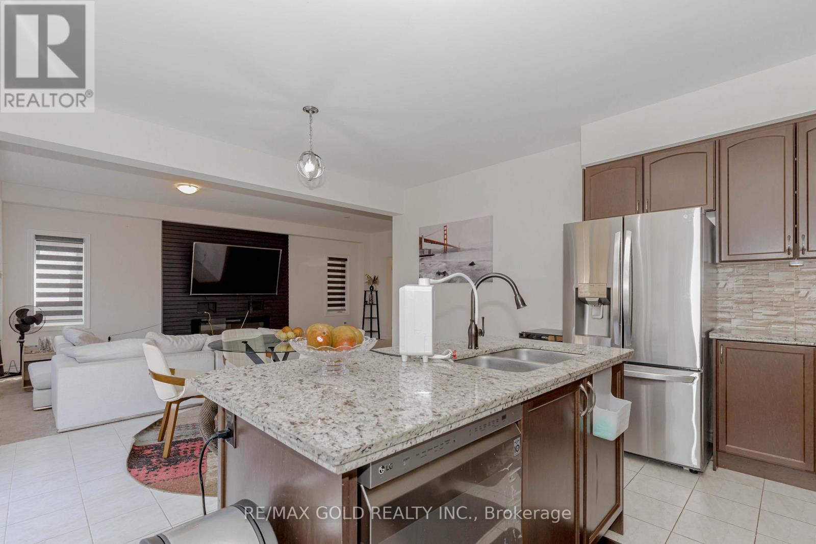 55 Scenic Ridge Gate, Brant, Ontario  N3L 0K4 - Photo 19 - X12460608