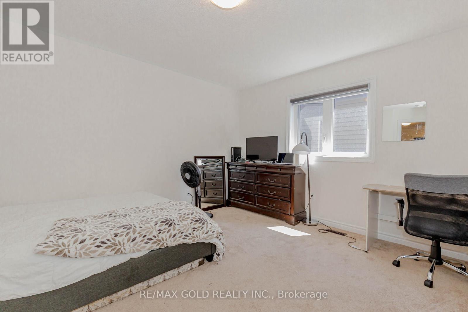 55 Scenic Ridge Gate, Brant, Ontario  N3L 0K4 - Photo 33 - X12460608