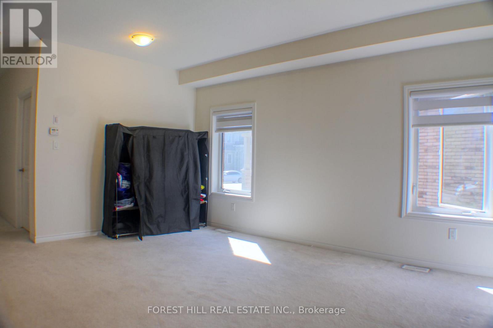32 Stauffer Road, Brantford, Ontario  M6A 1N3 - Photo 11 - X12460609