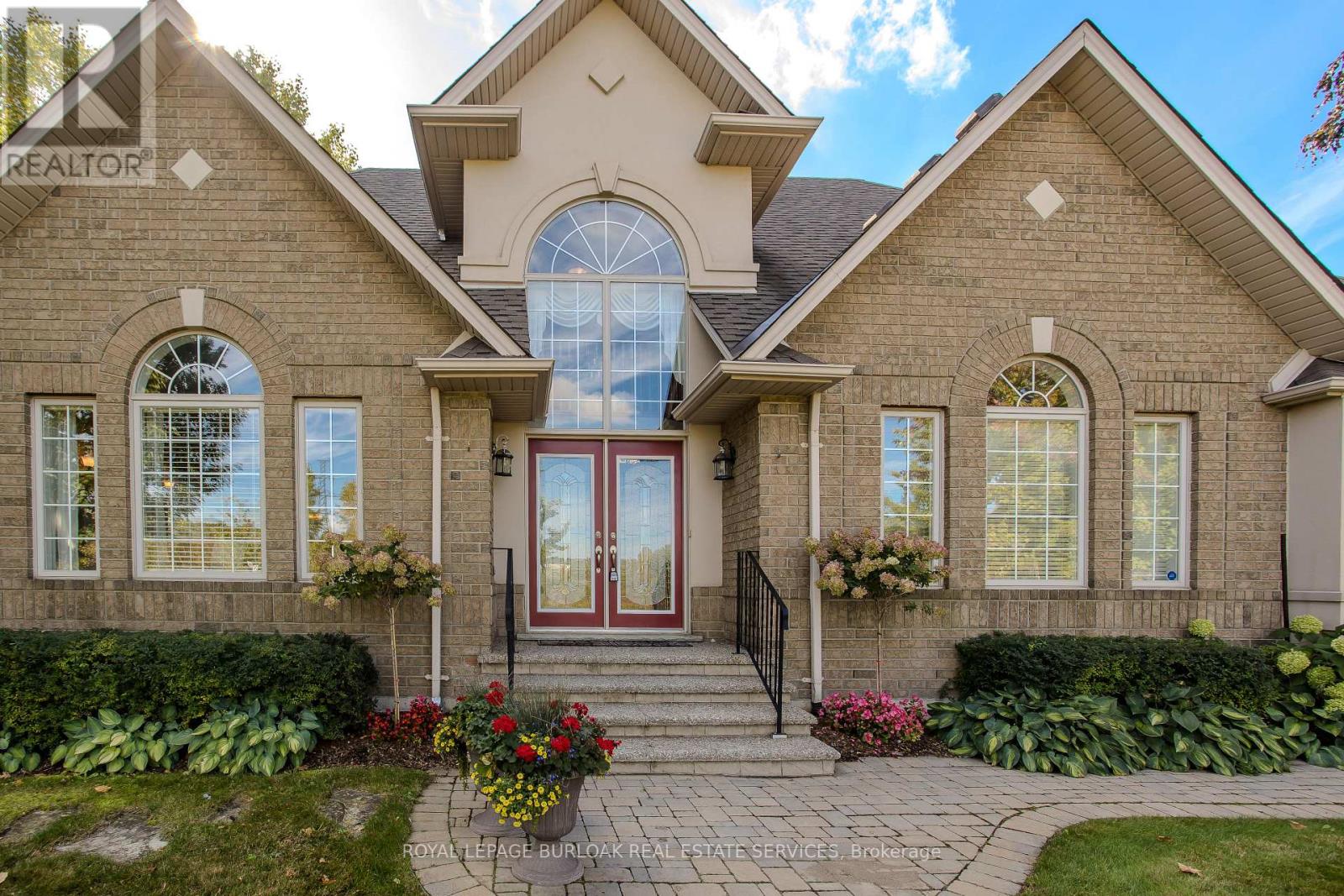 3 Diiorio Circle, Hamilton, Ontario  L9K 1S9 - Photo 34 - X12460632