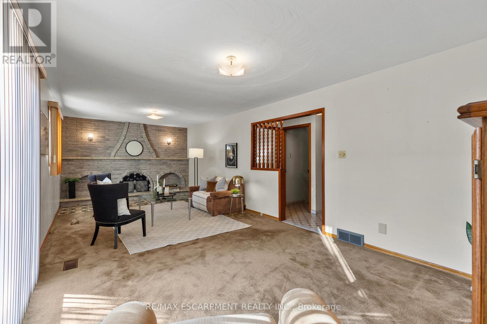 48 Village Drive, Hamilton, Ontario  L8E 3N1 - Photo 19 - X12460673