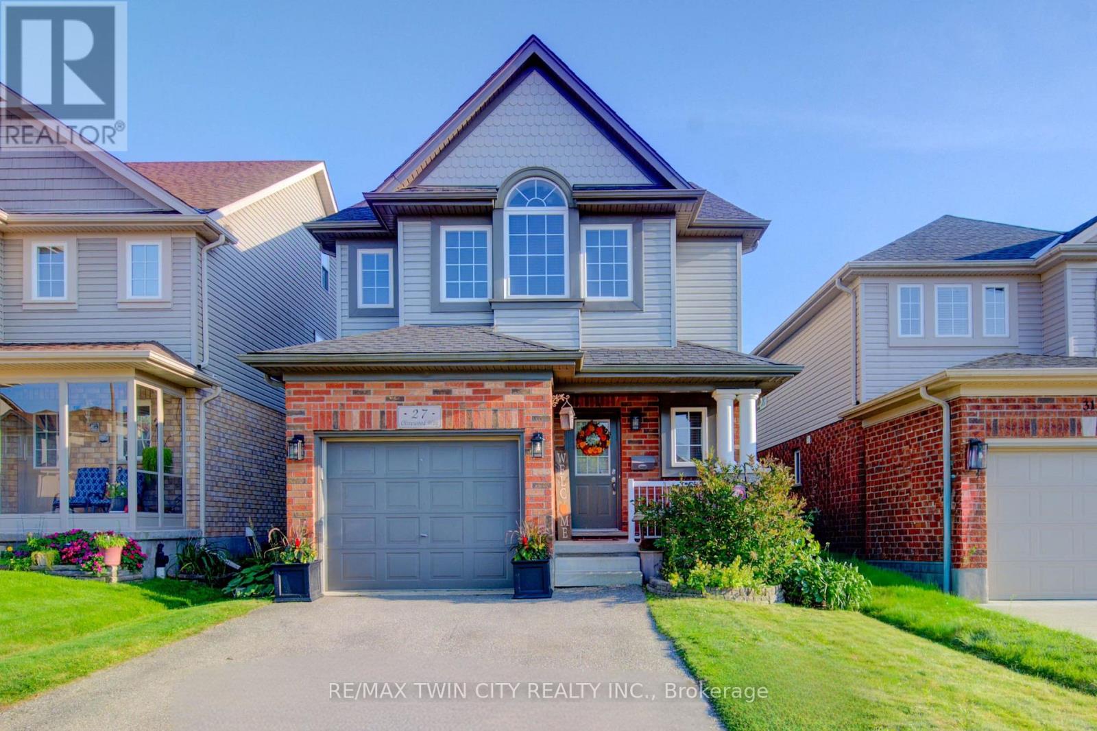 27 OLIVEWOOD WAY, Cambridge, Ontario