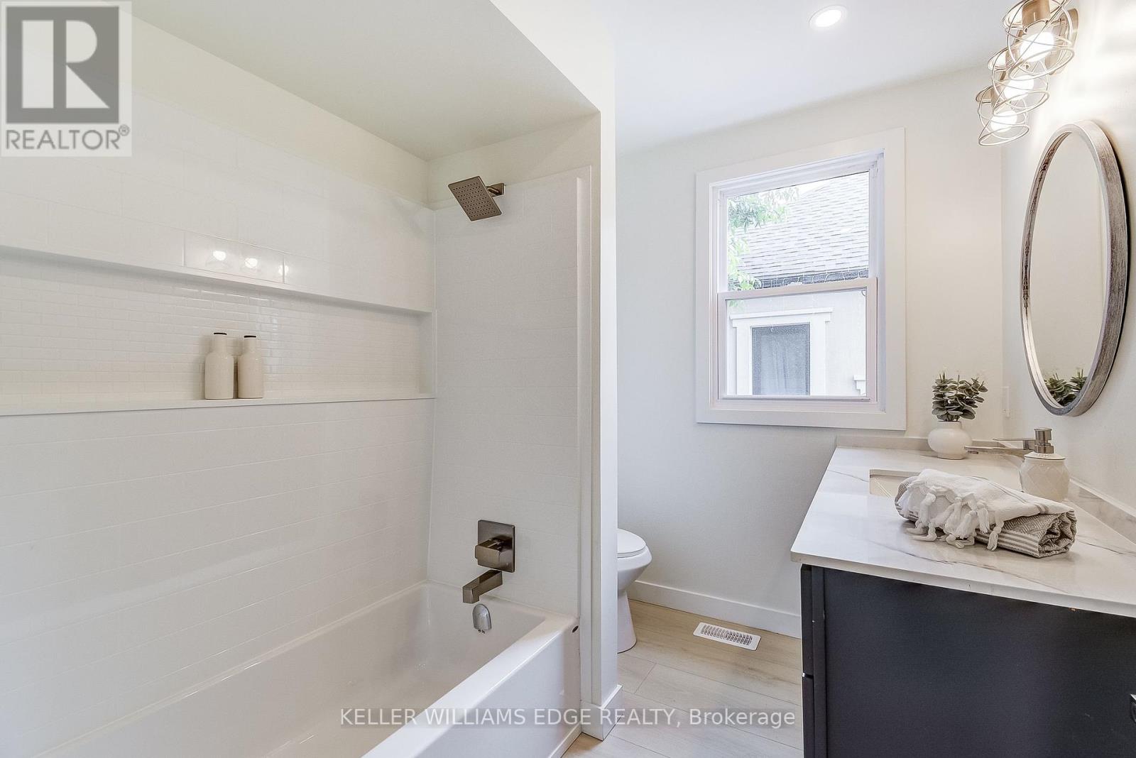 82 West 1st Street, Hamilton, Ontario  L9C 3C4 - Photo 12 - X12460687