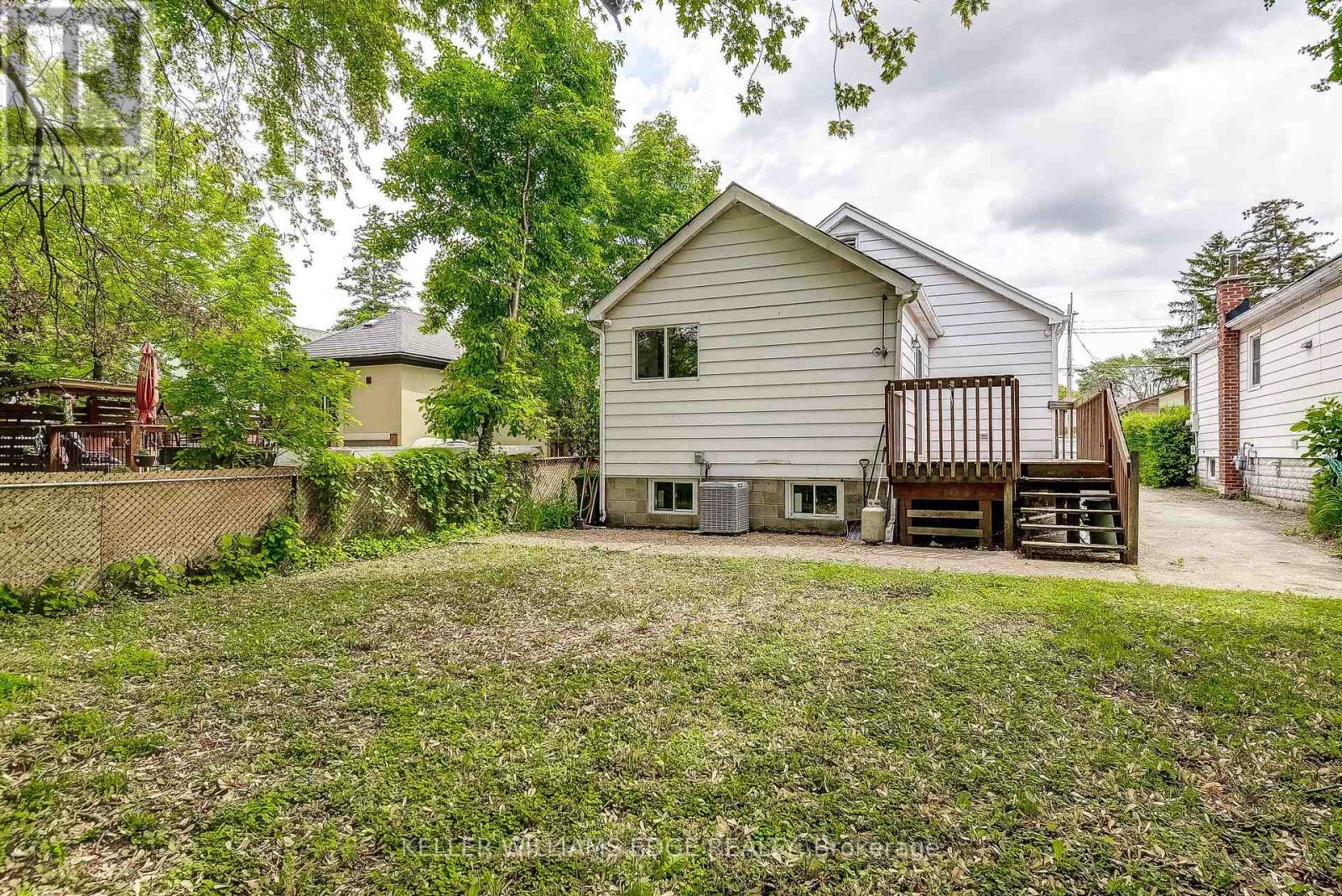 82 West 1st Street, Hamilton, Ontario  L9C 3C4 - Photo 34 - X12460687