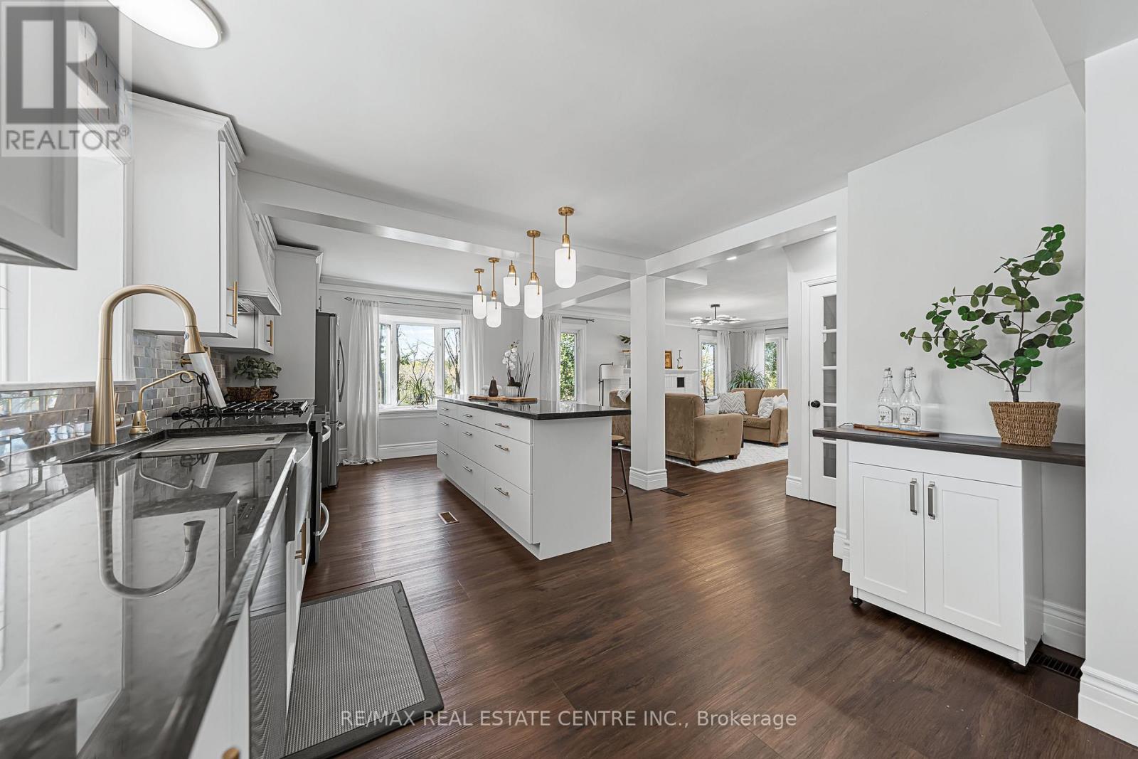 3 Augusta Street, Cambridge, Ontario  N1R 1G2 - Photo 10 - X12460724