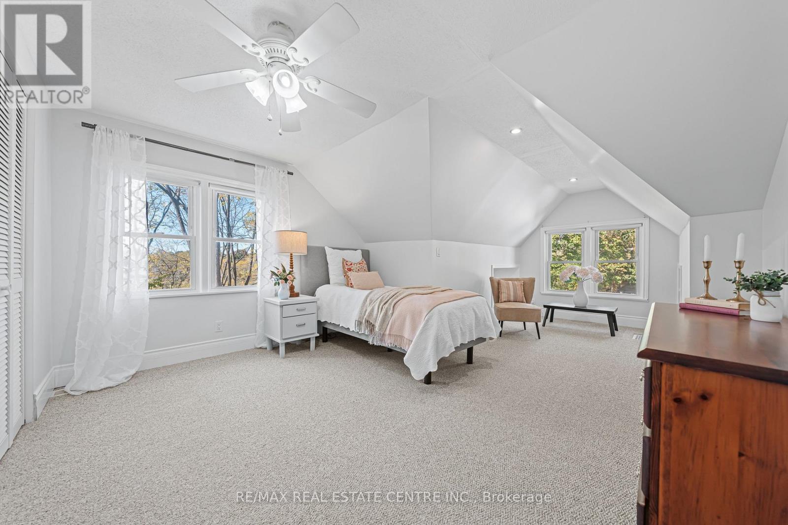 3 Augusta Street, Cambridge, Ontario  N1R 1G2 - Photo 20 - X12460724