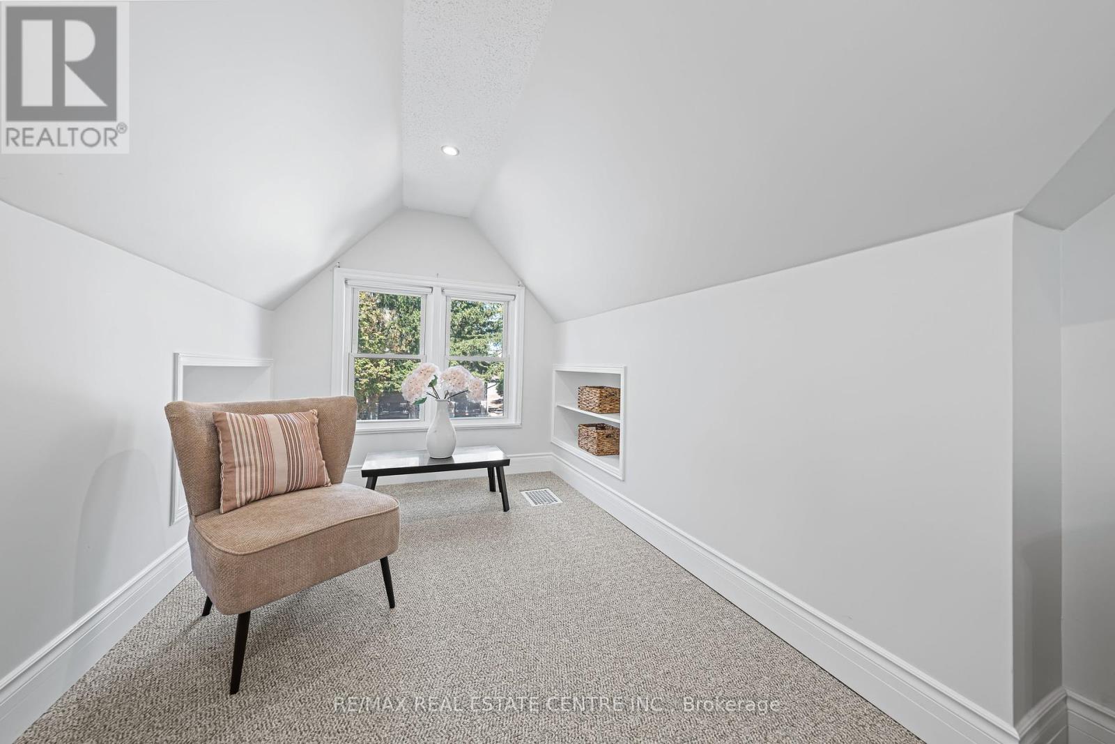 3 Augusta Street, Cambridge, Ontario  N1R 1G2 - Photo 21 - X12460724