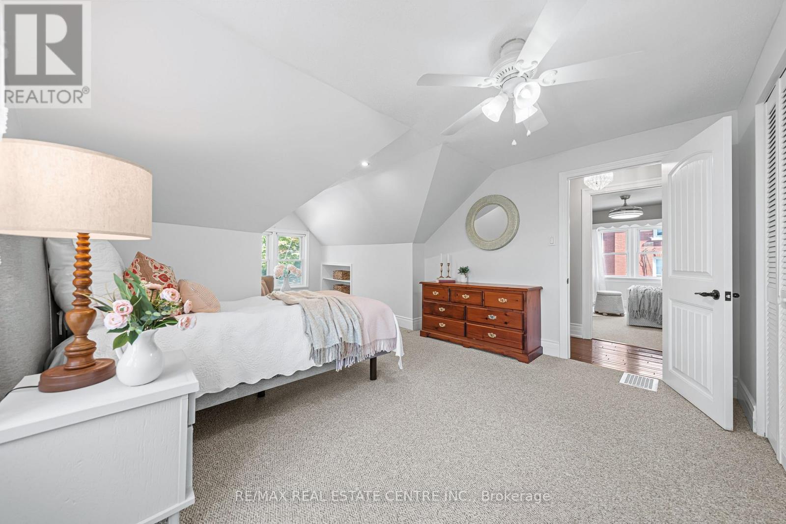 3 Augusta Street, Cambridge, Ontario  N1R 1G2 - Photo 23 - X12460724