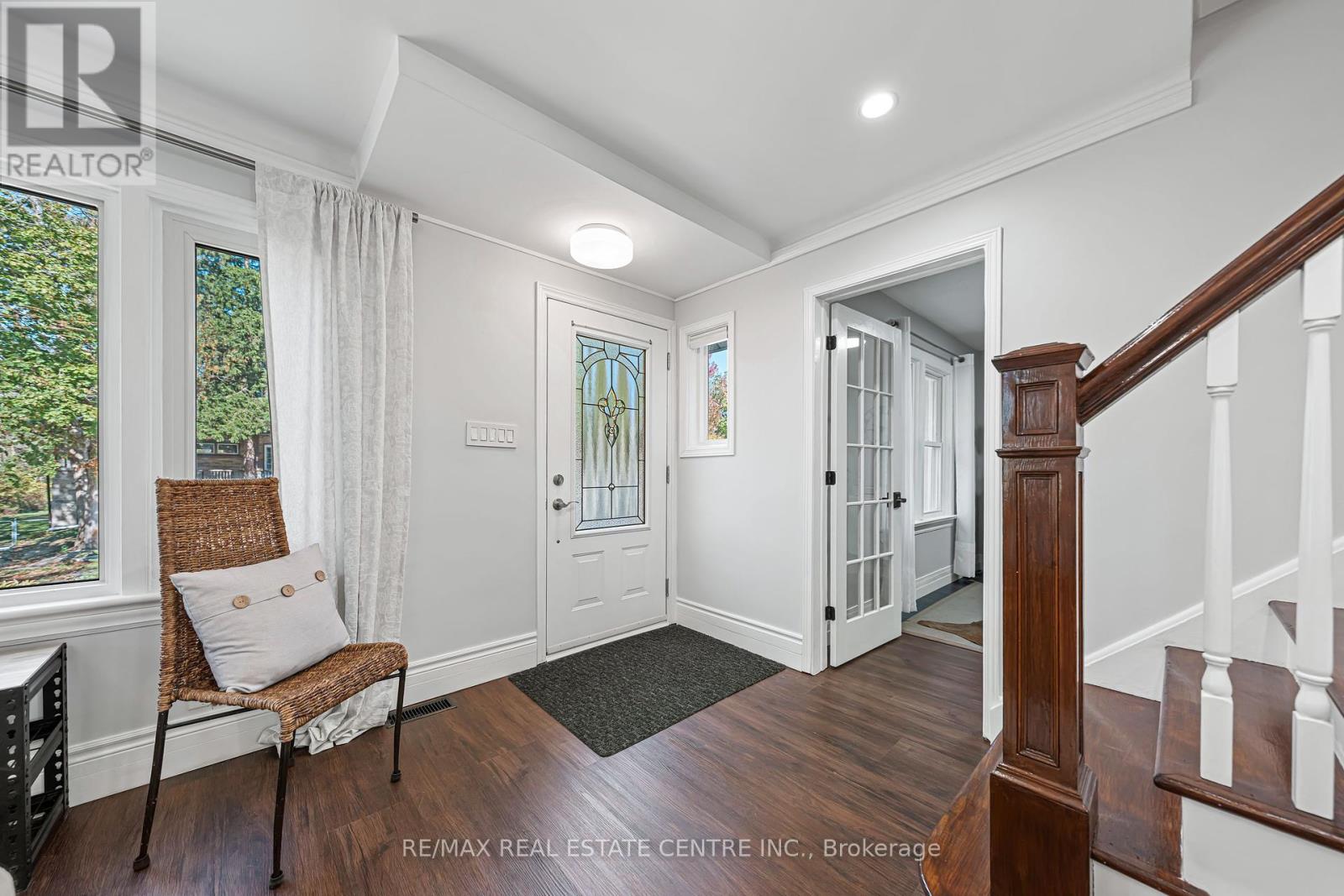 3 Augusta Street, Cambridge, Ontario  N1R 1G2 - Photo 4 - X12460724