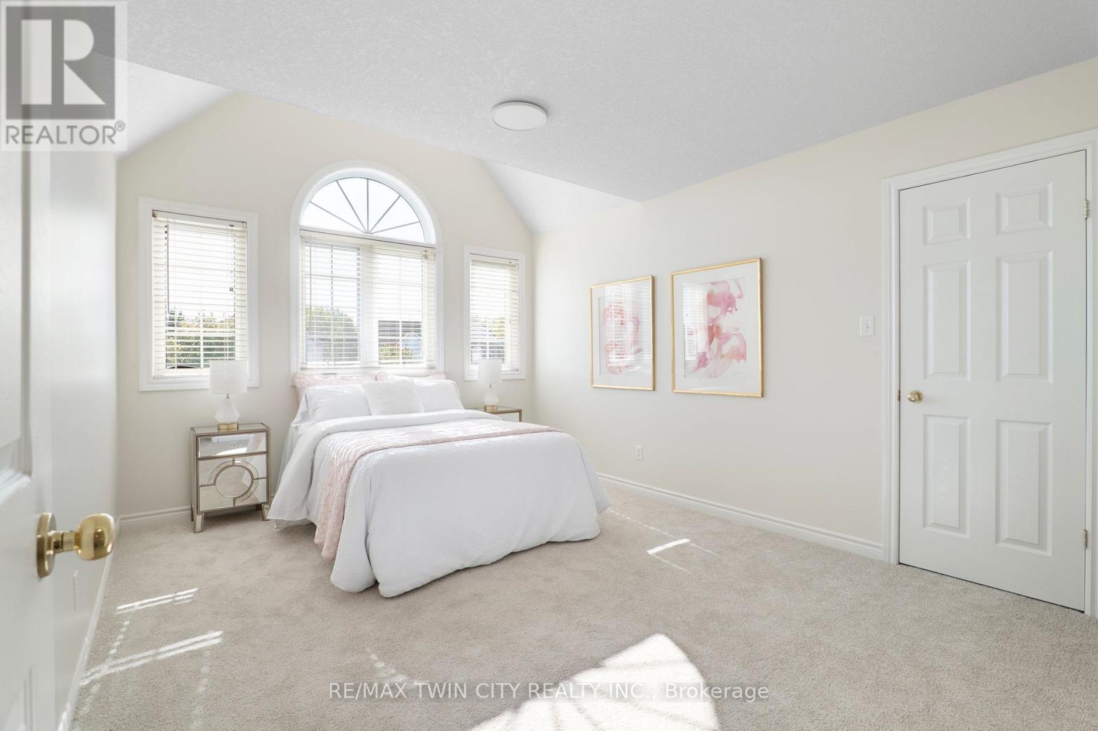 176 Pine Valley Drive, Kitchener, Ontario  N2P 2V8 - Photo 21 - X12460734