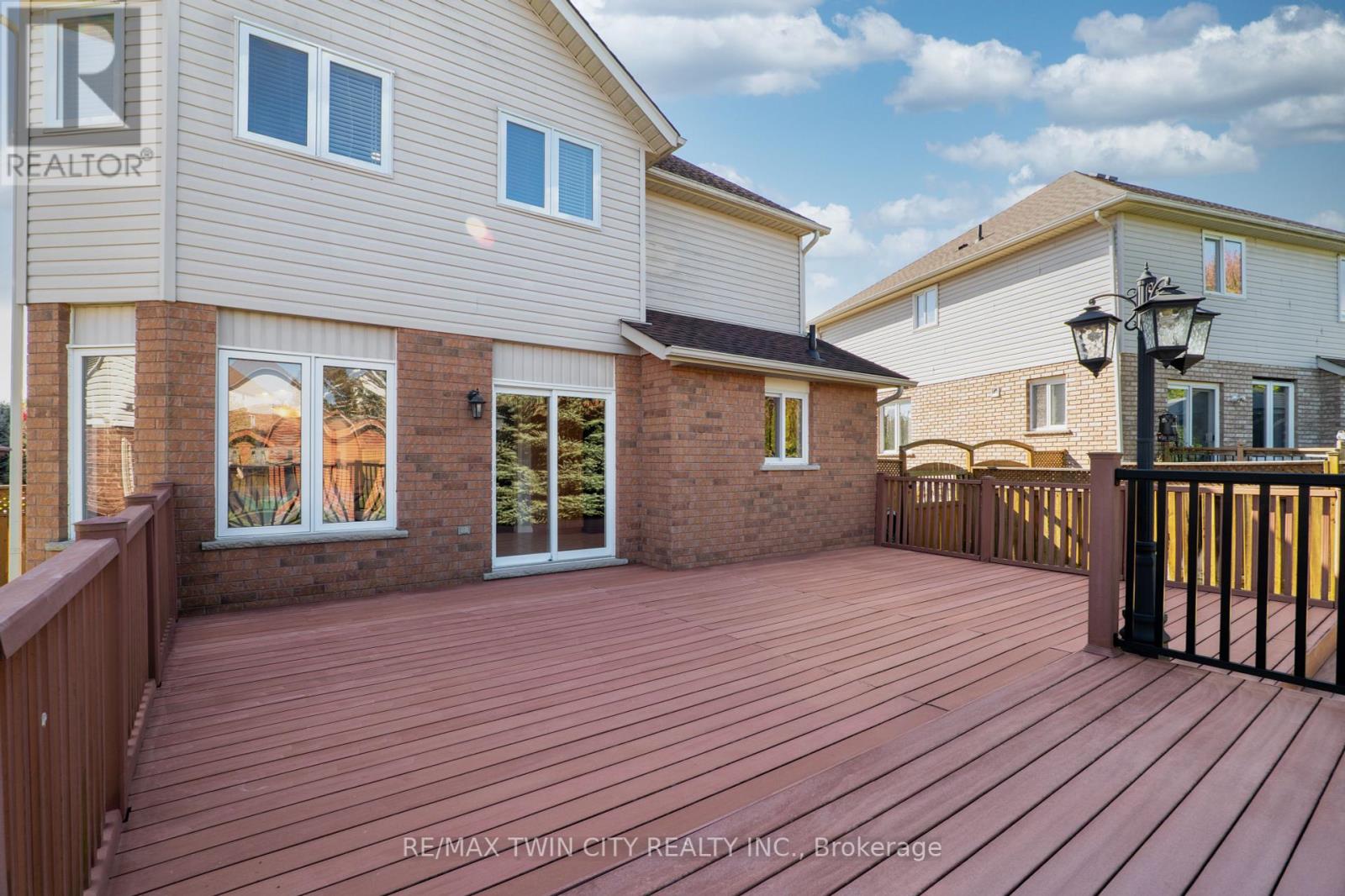 176 Pine Valley Drive, Kitchener, Ontario  N2P 2V8 - Photo 43 - X12460734