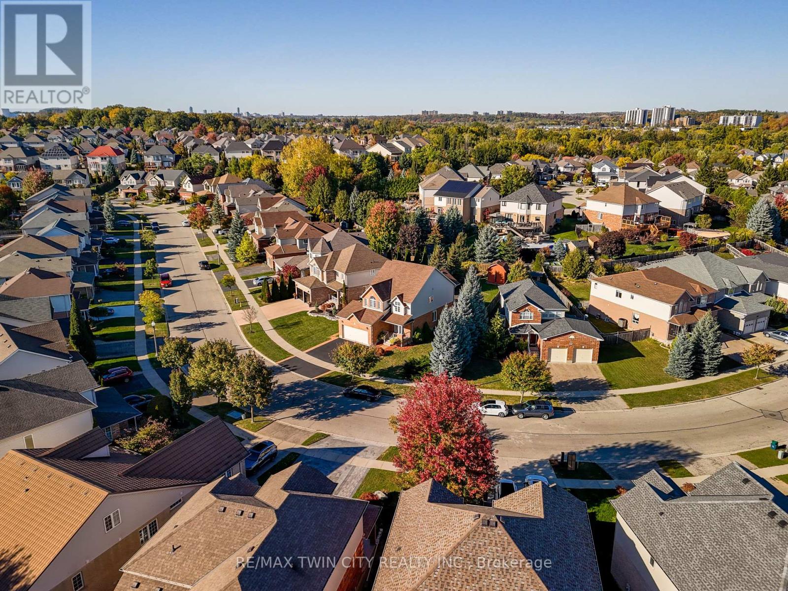 176 Pine Valley Drive, Kitchener, Ontario  N2P 2V8 - Photo 48 - X12460734