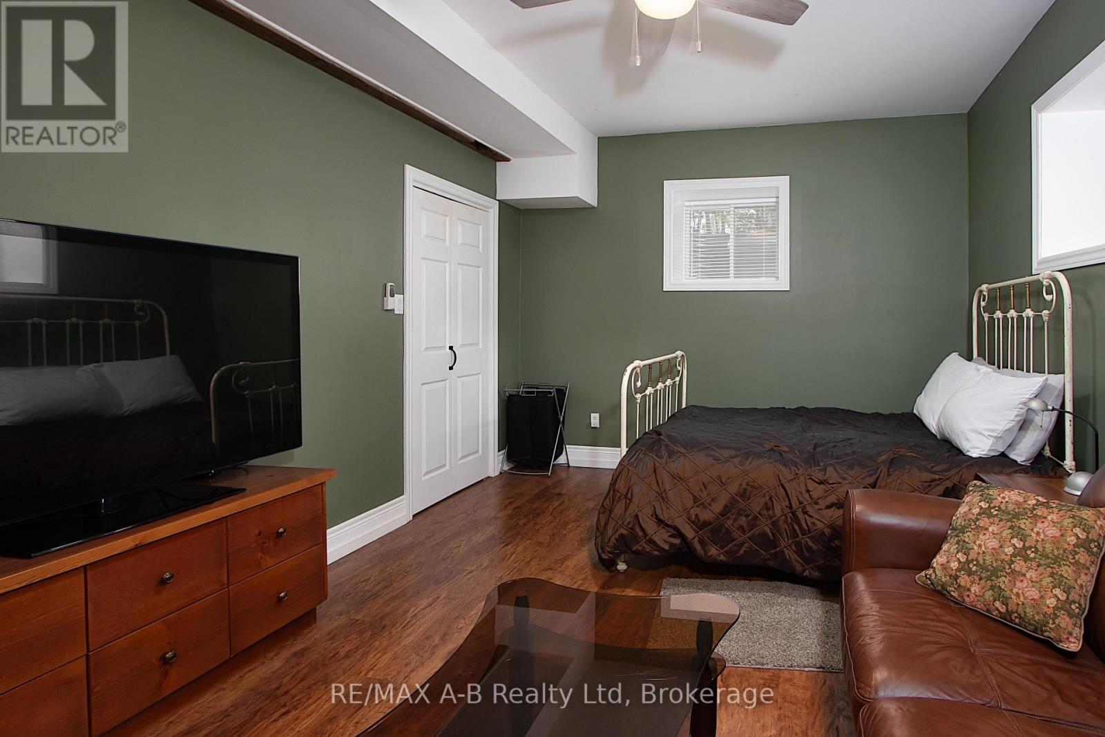 12096 Gale Road, North Middlesex, Ontario  N0M 1A0 - Photo 25 - X12451520