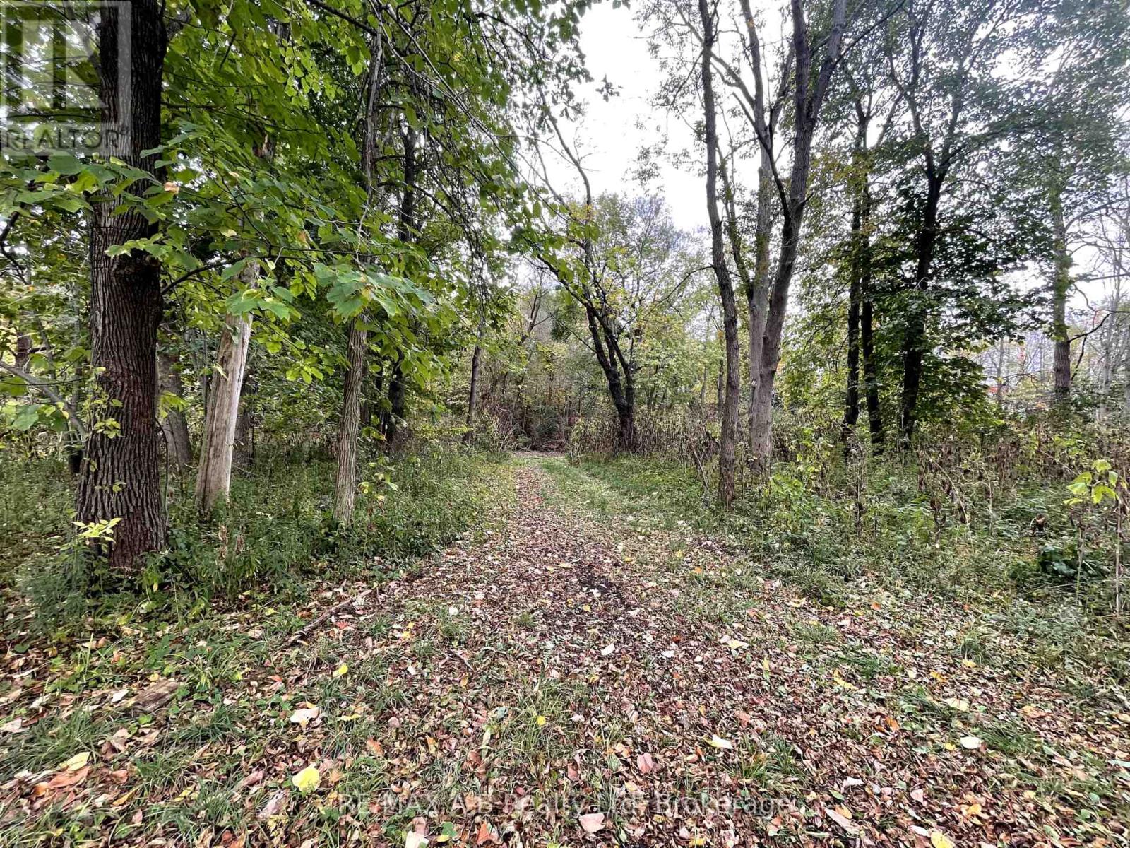 12096 Gale Road, North Middlesex, Ontario  N0M 1A0 - Photo 44 - X12451520