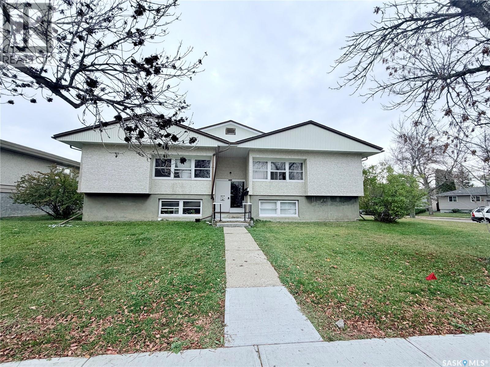 2439 Harvey STREET, Regina, Saskatchewan