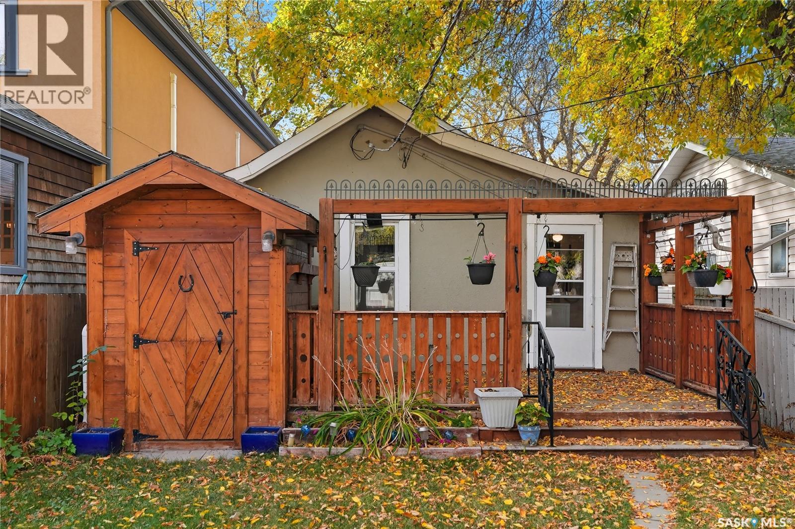 912 5th Avenue N, Saskatoon, Saskatchewan  S7K 2S1 - Photo 33 - SK020741
