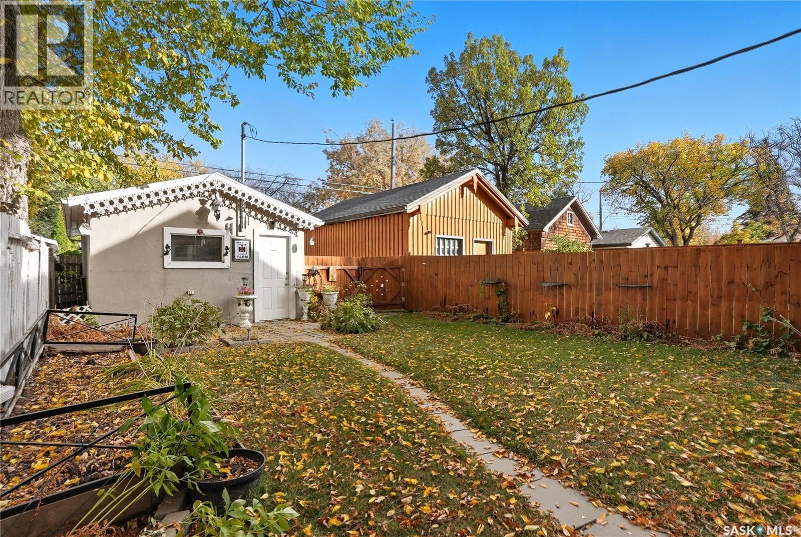 912 5th Avenue N, Saskatoon, Saskatchewan  S7K 2S1 - Photo 36 - SK020741