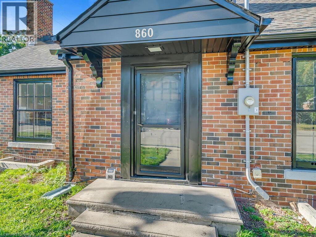 860 Vine Street, Cambridge, Ontario  N3H 2Z5 - Photo 2 - 40778768