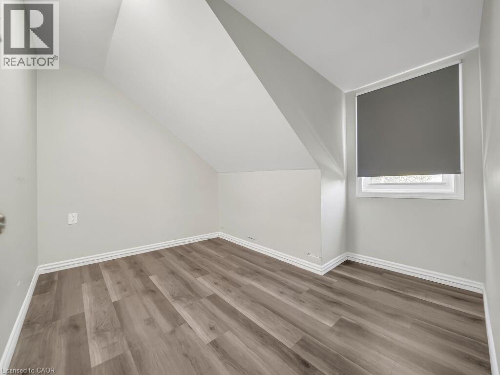 860 Vine Street, Cambridge, Ontario  N3H 2Z5 - Photo 28 - 40778768