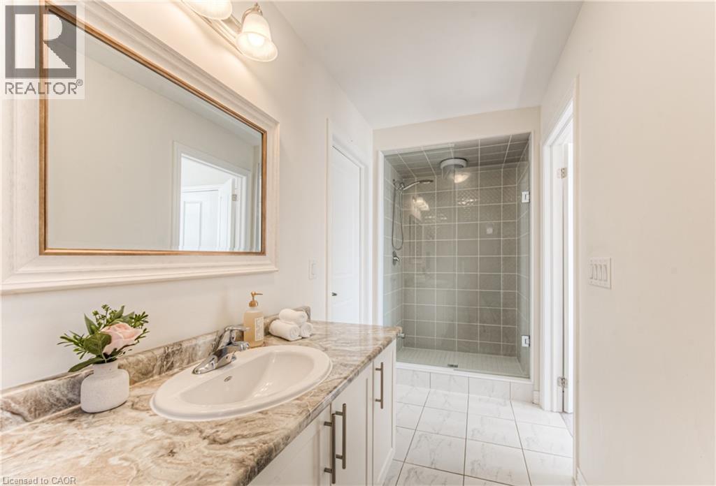 39 Reistwood Drive, Kitchener, Ontario  N2R 0N8 - Photo 24 - 40778683