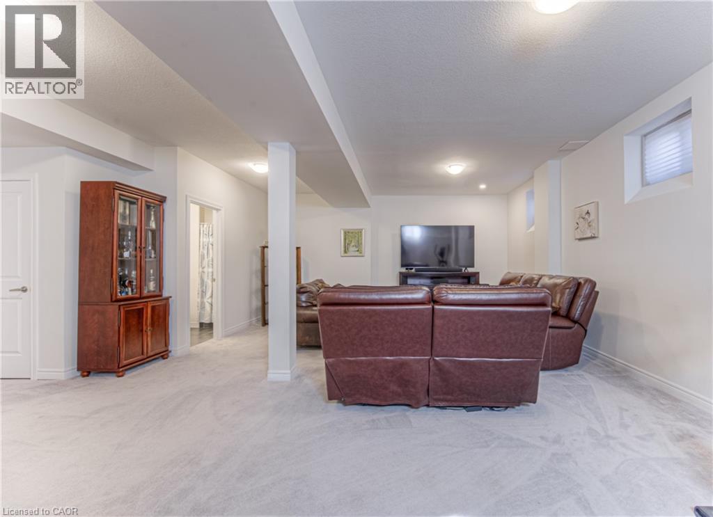 39 Reistwood Drive, Kitchener, Ontario  N2R 0N8 - Photo 30 - 40778683