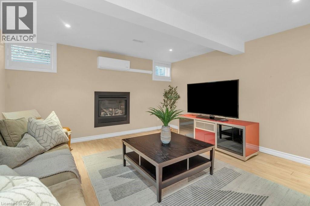589 Winterburg Walk, Waterloo, Ontario  N2V 2M8 - Photo 27 - 40777550