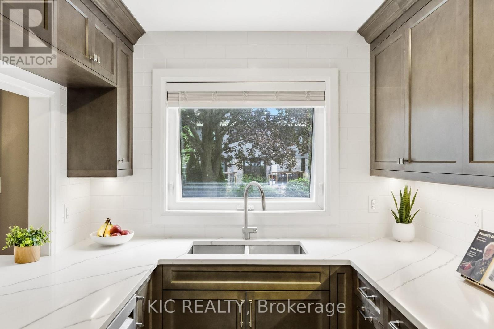 1795 Listowell Crescent, Pickering, Ontario  L1V 2Y2 - Photo 15 - E12460893