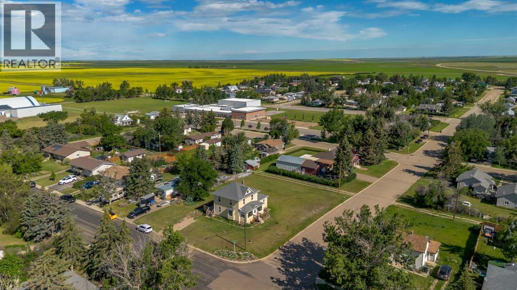 202 4 Street, Warner, Alberta  T0K 2L0 - Photo 35 - A2232947