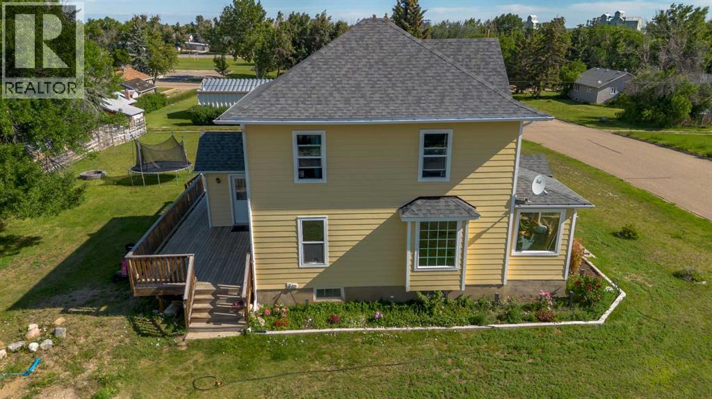 202 4 Street, Warner, Alberta  T0K 2L0 - Photo 39 - A2232947