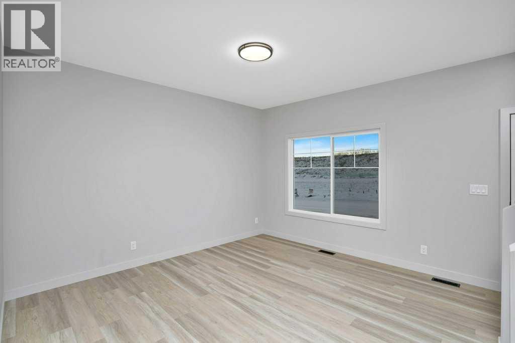 122 Gray Close, Sylvan Lake, Alberta  T4S 0W4 - Photo 13 - A2264243