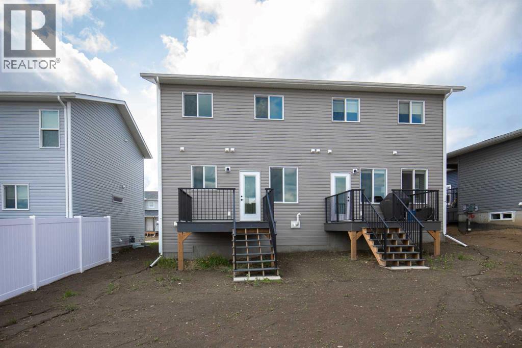 122 Gray Close, Sylvan Lake, Alberta  T4S 0W4 - Photo 32 - A2264243