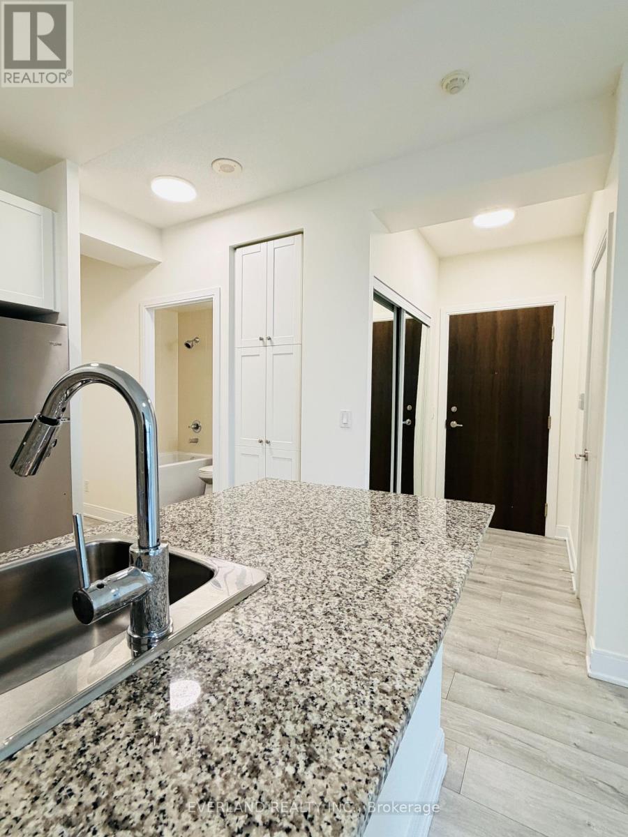 610 - 125 Village Green Square, Toronto, Ontario  M1S 0G3 - Photo 4 - E12353088