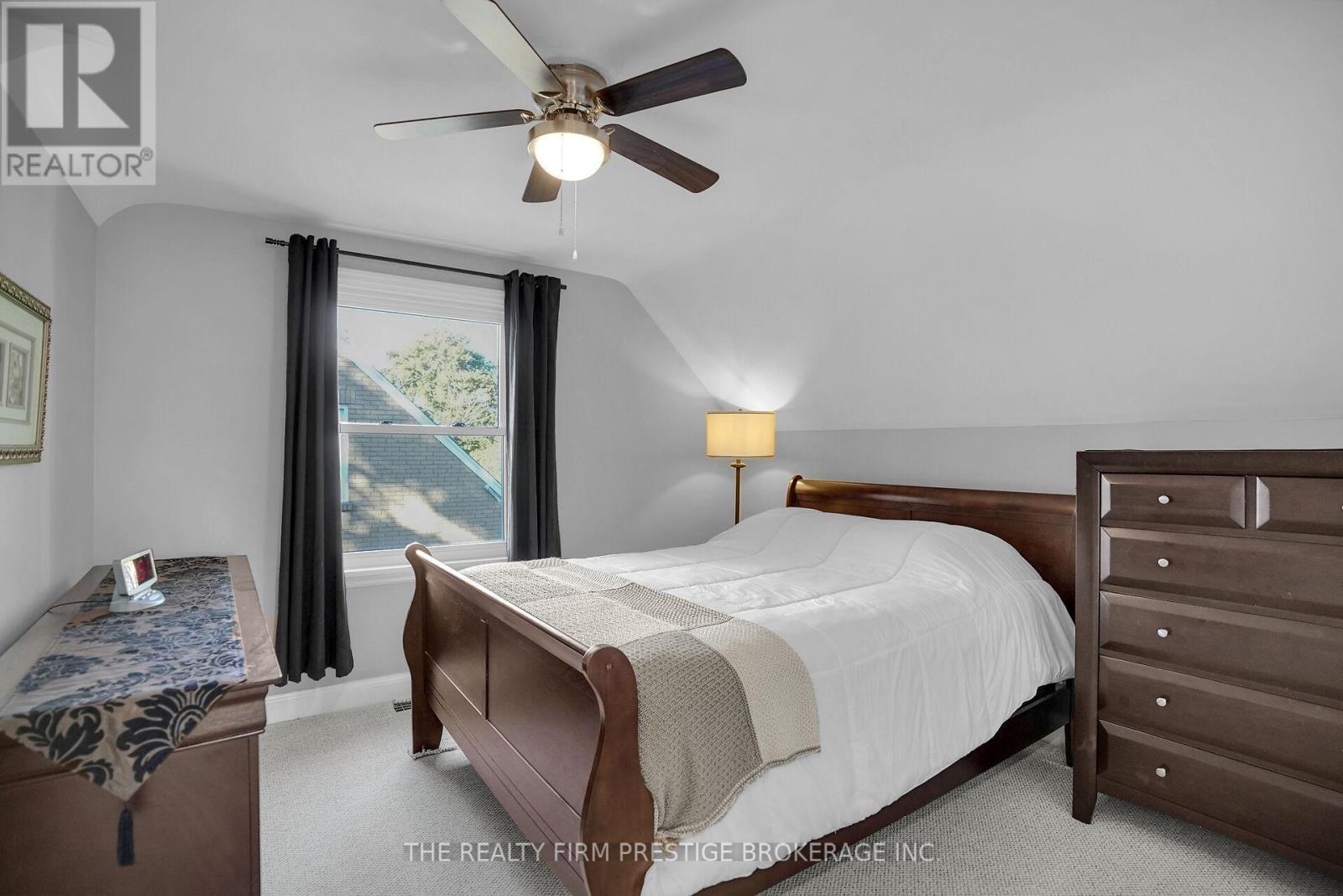 1863 Park Avenue, London East, Ontario  N5W 2J7 - Photo 13 - X12460912