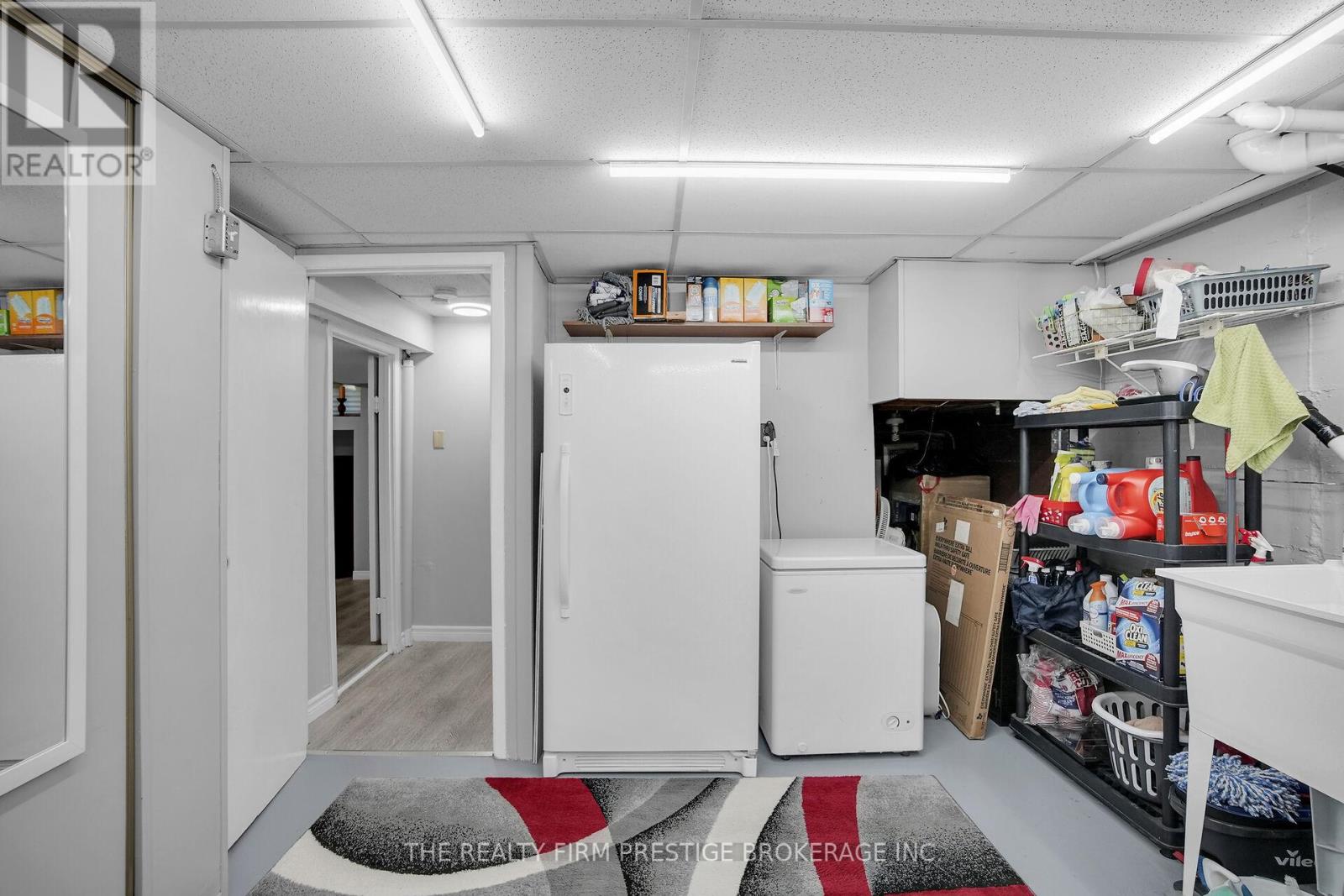 1863 Park Avenue, London East, Ontario  N5W 2J7 - Photo 20 - X12460912