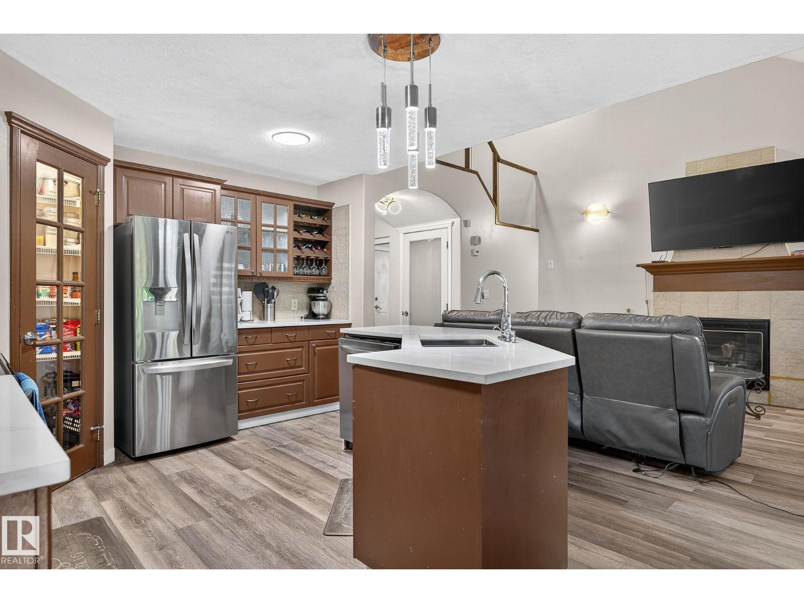 #3 1920 Millwoods Rd E Nw, Edmonton, Alberta  T6L 7C7 - Photo 10 - E4461994