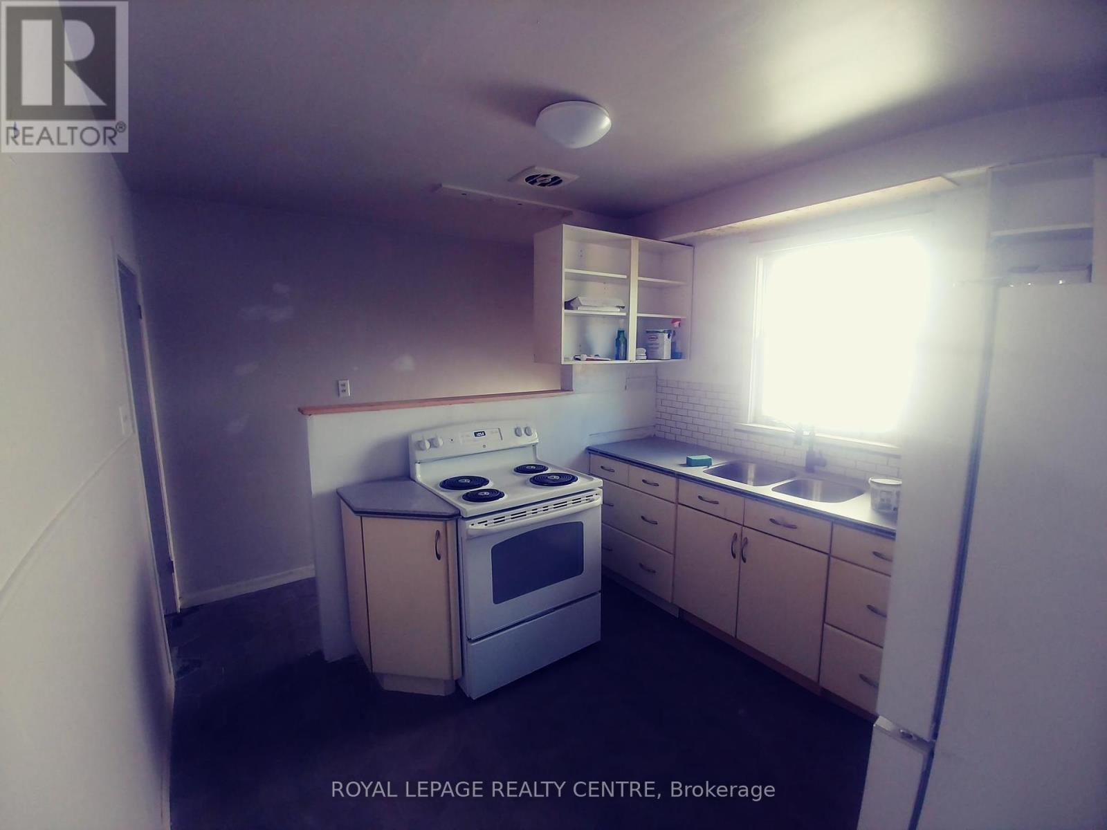 1534 Cawthra Road, Mississauga, Ontario  L5G 4L3 - Photo 6 - W12406800