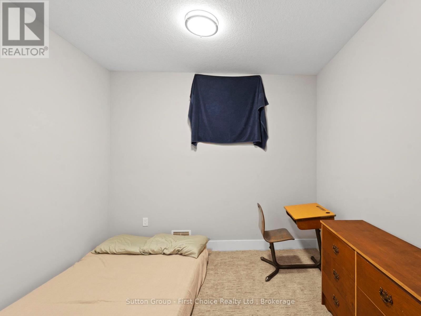 34 Yost Court, Perth East, Ontario  N0K 1M0 - Photo 33 - X12318923